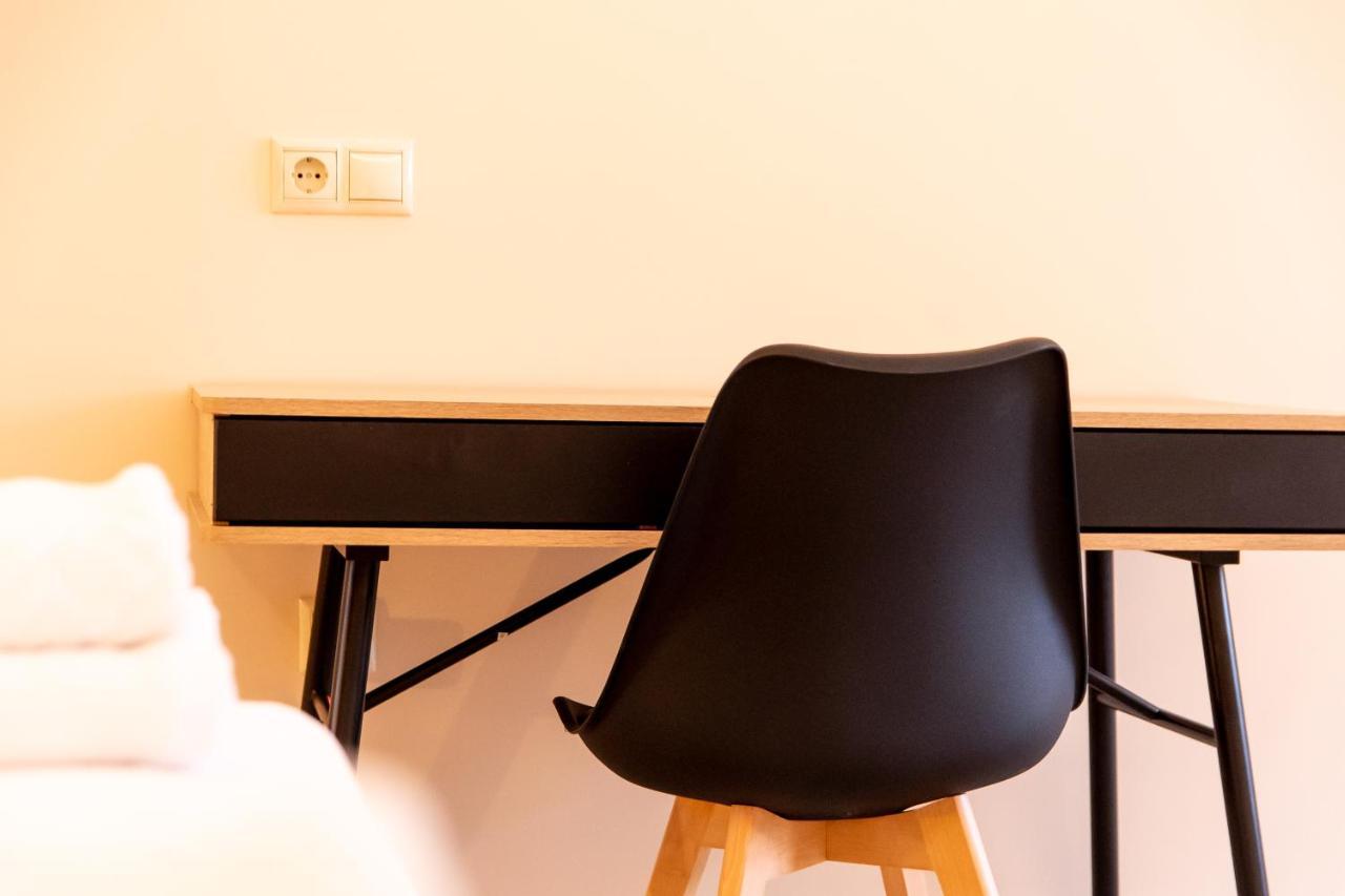 Mini Suites Near Athen'S Airport Free Shuttle From And To Athen'S Airport Spáta Extérieur photo