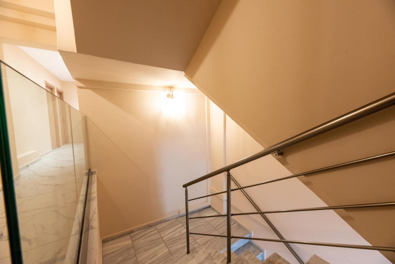 Mini Suites Near Athen'S Airport Free Shuttle From And To Athen'S Airport Spáta Extérieur photo