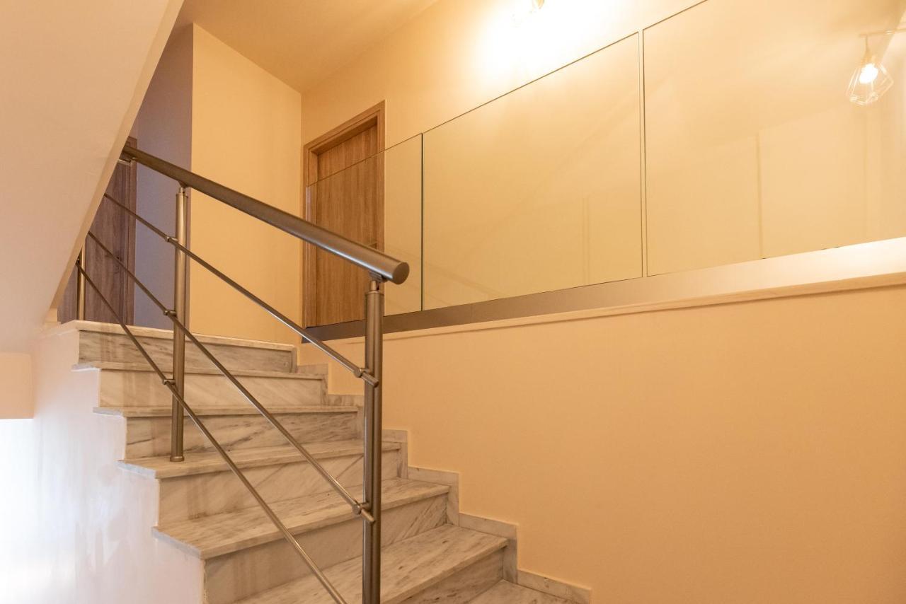 Mini Suites Near Athen'S Airport Free Shuttle From And To Athen'S Airport Spáta Extérieur photo